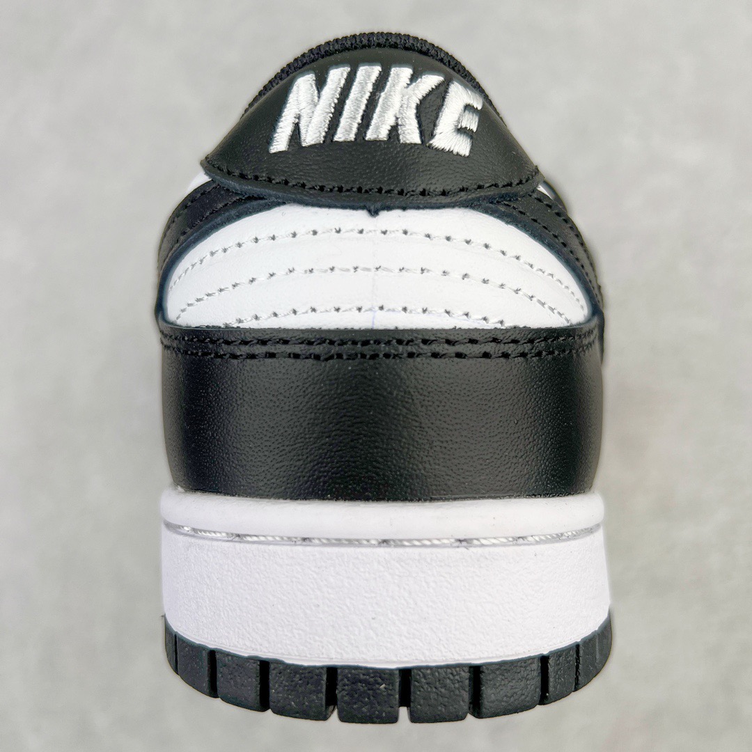 NK SB Dunk Low Panda white and black