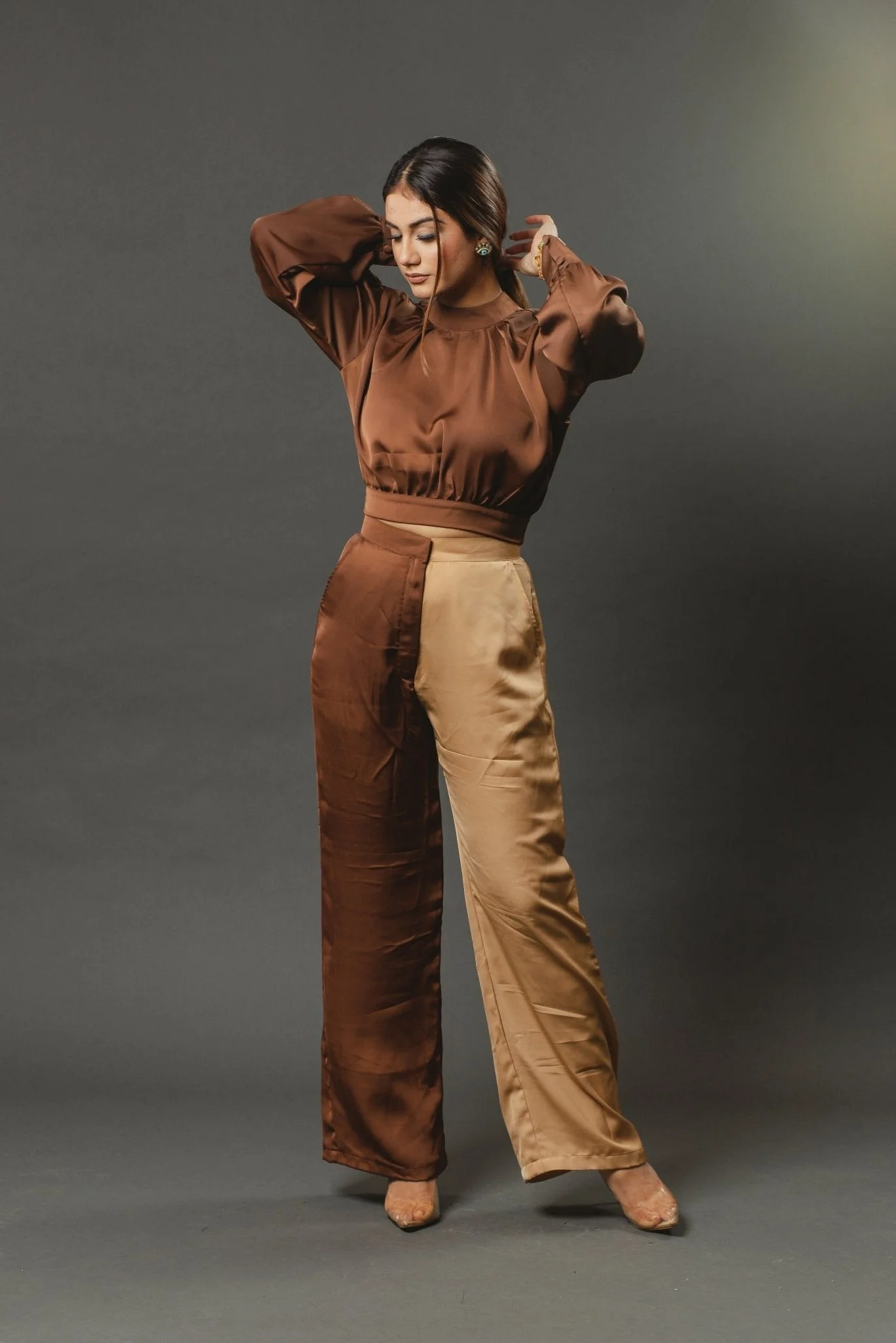 Cupid's Touch Knot Top In Walnut Brown