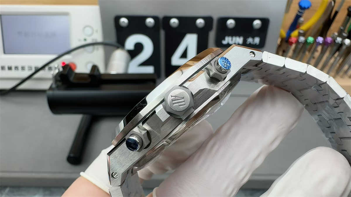 AP 26240ST Replica – Premium Royal Oak Chronograph Super Clone by APS Factory