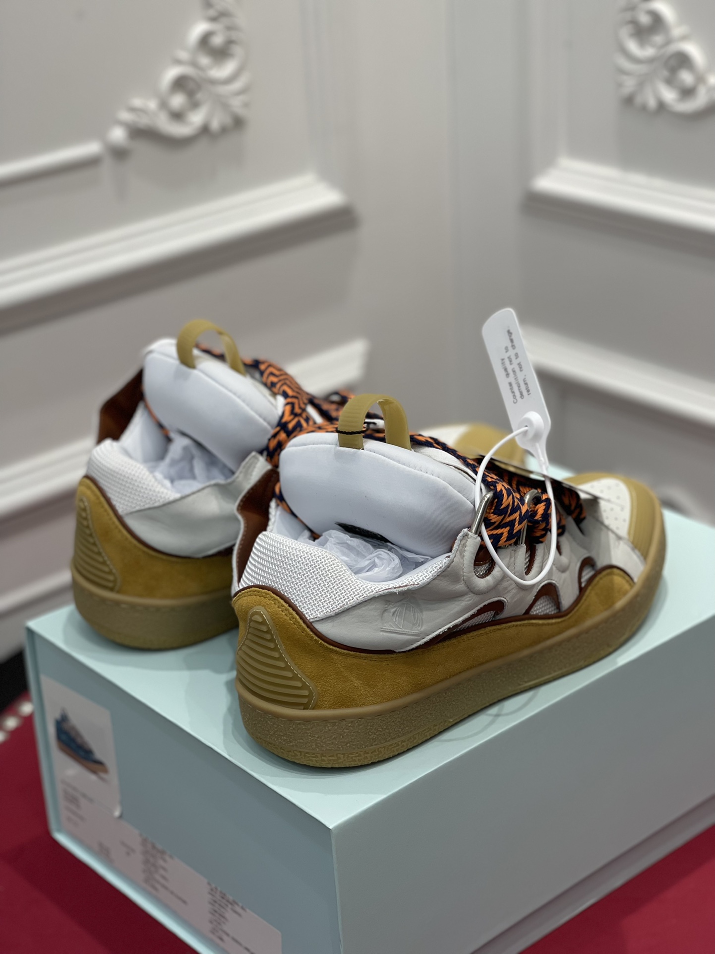 LAN Curb Sneaker Beige FM-SKRK11-LIAG-H2105