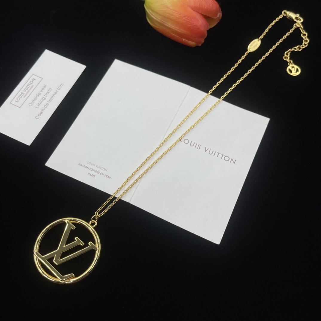 Necklace VVXL-9120019