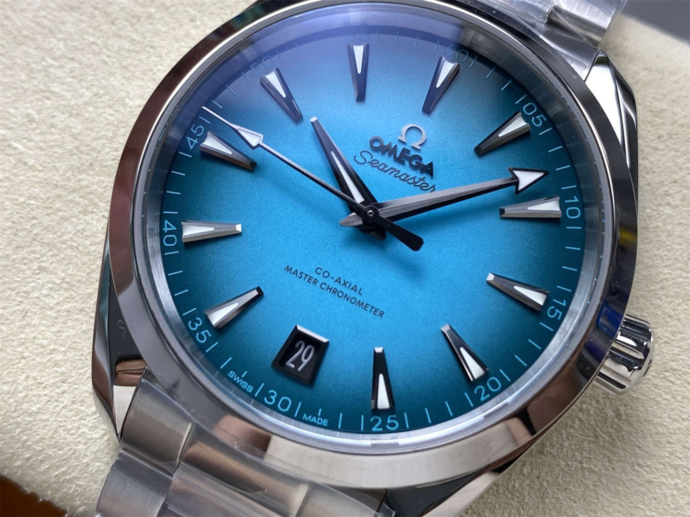 VSF Aqua Terra 150M 38mm “Shades” – Atlantic Blue Dial (VS8800 Super Clone)