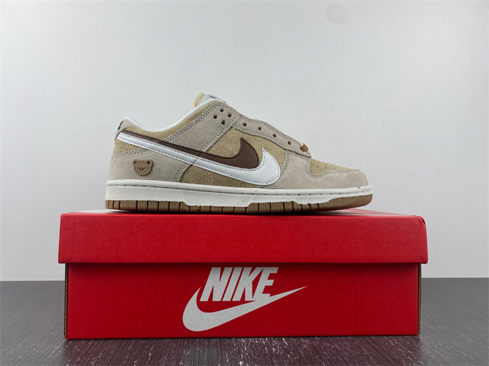 NK Dunk Low SE 85 DO9457-100D