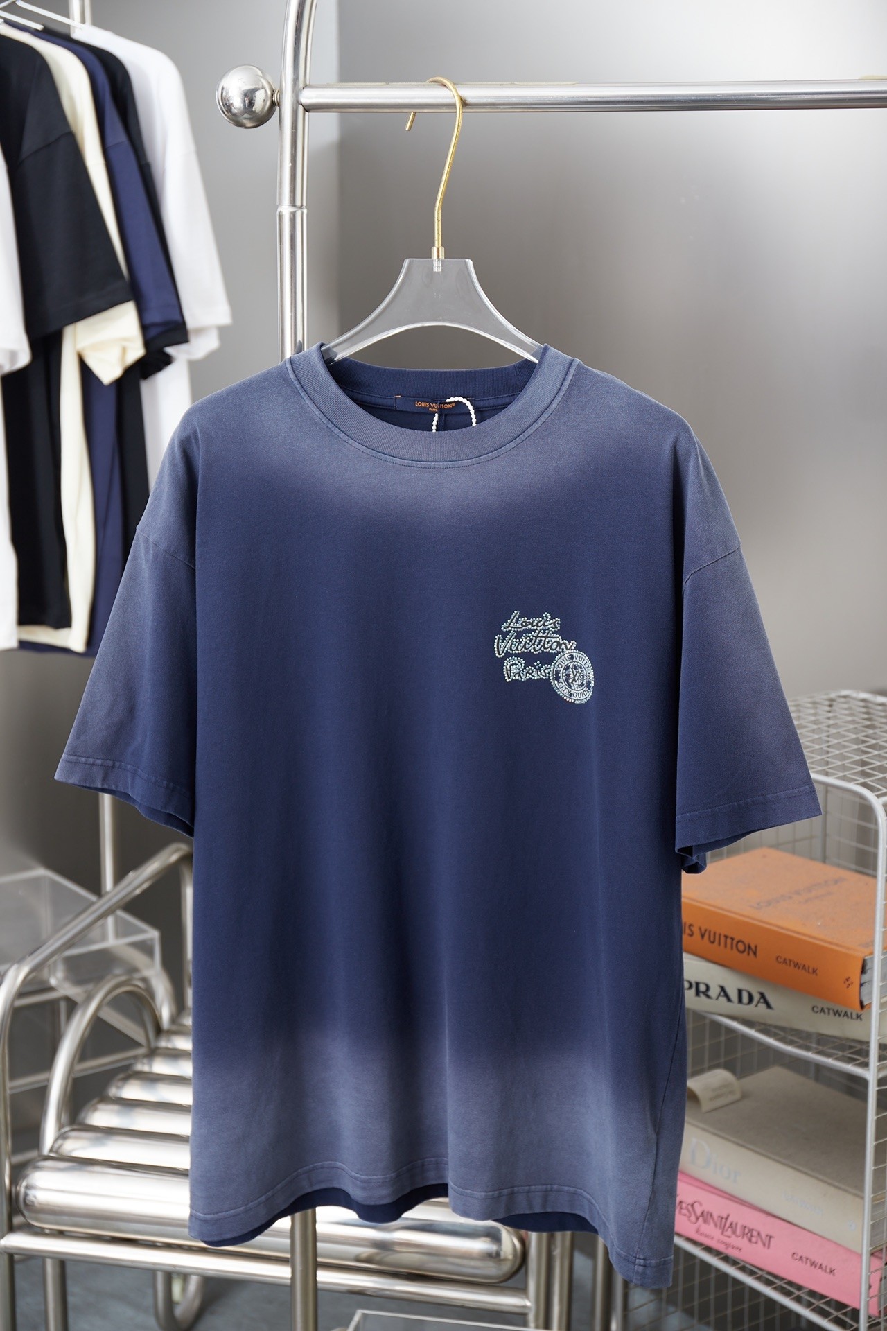 LV T-Shirt