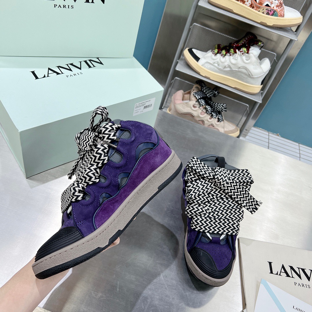 LAN Curb Sneaker 19