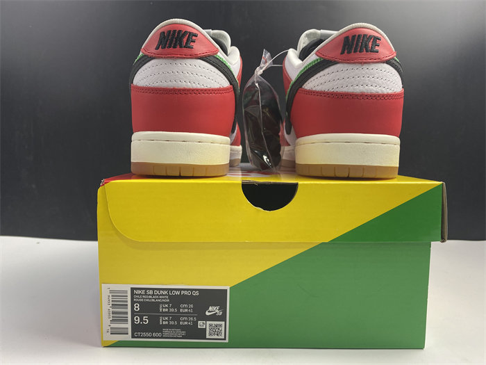 NK SB Dunk Low Frame Skate Habibi CT2550-600