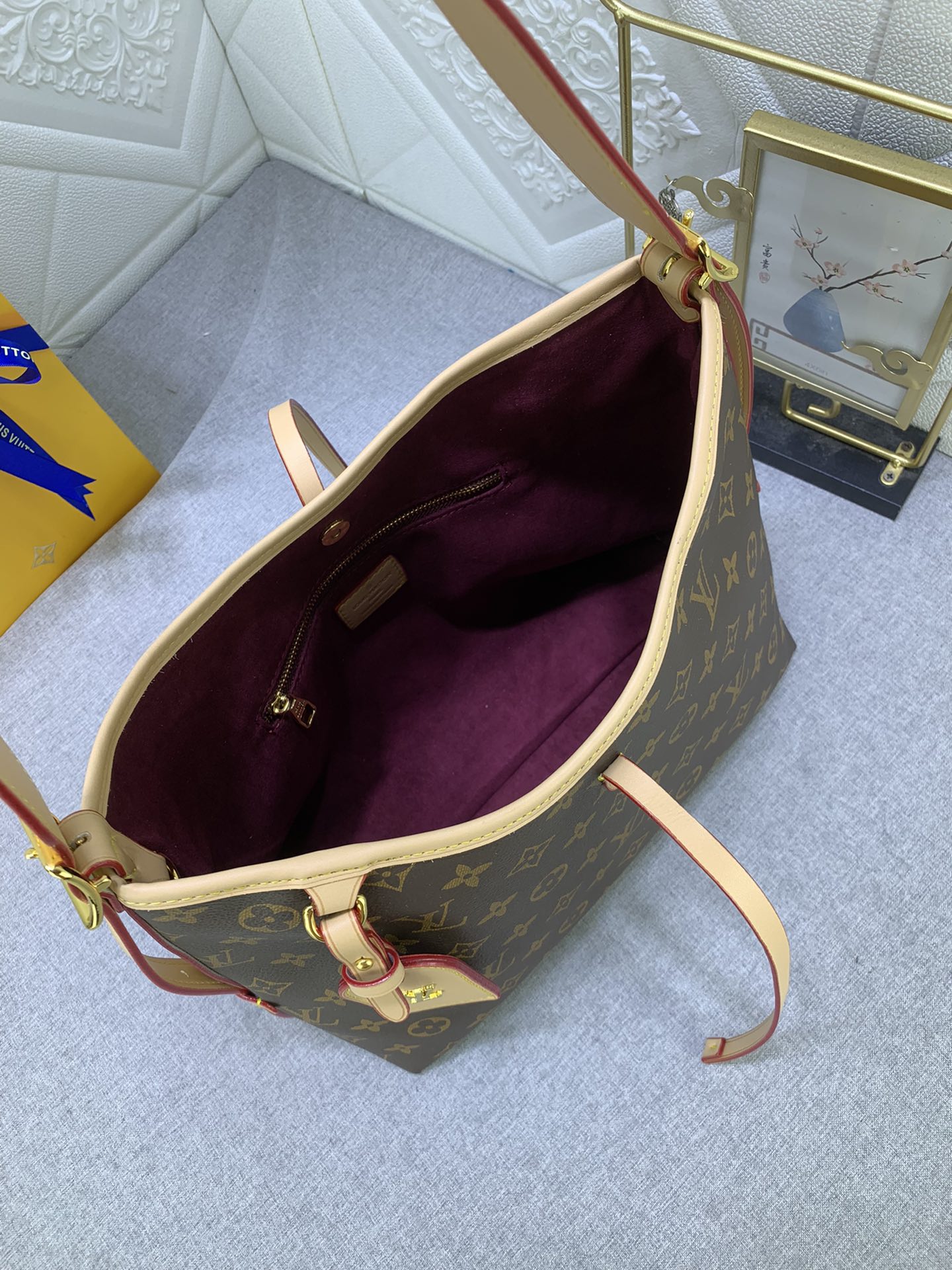 Woman’s handbag 11.4″x9.4″x4.7″ BB-9180001000572