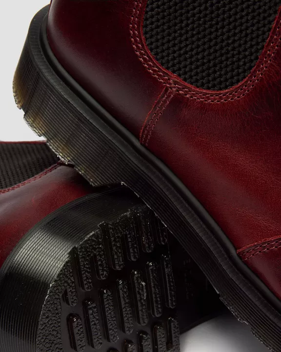 2976 Classic Calf Leather Chelsea Boots