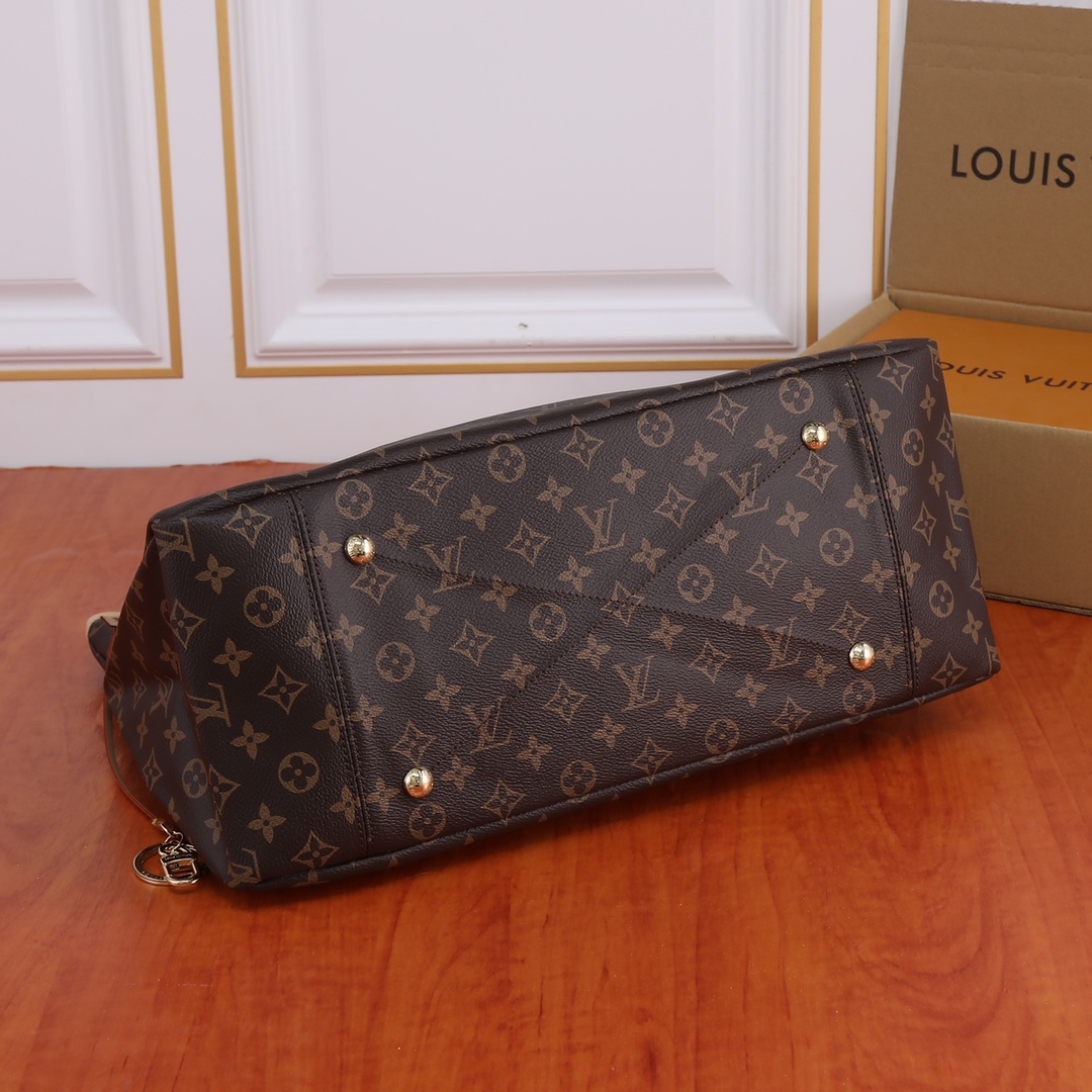 Handle bag 18.1×12.6×9.4″ BB-9180001000174