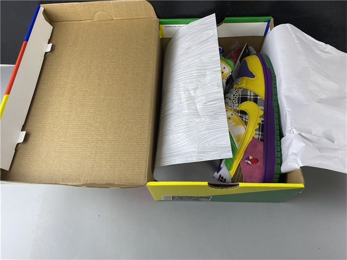 NK SB DUNK LOW PRO IW PURPLE/YELLOW-VIOLET-PINK 318403-137
