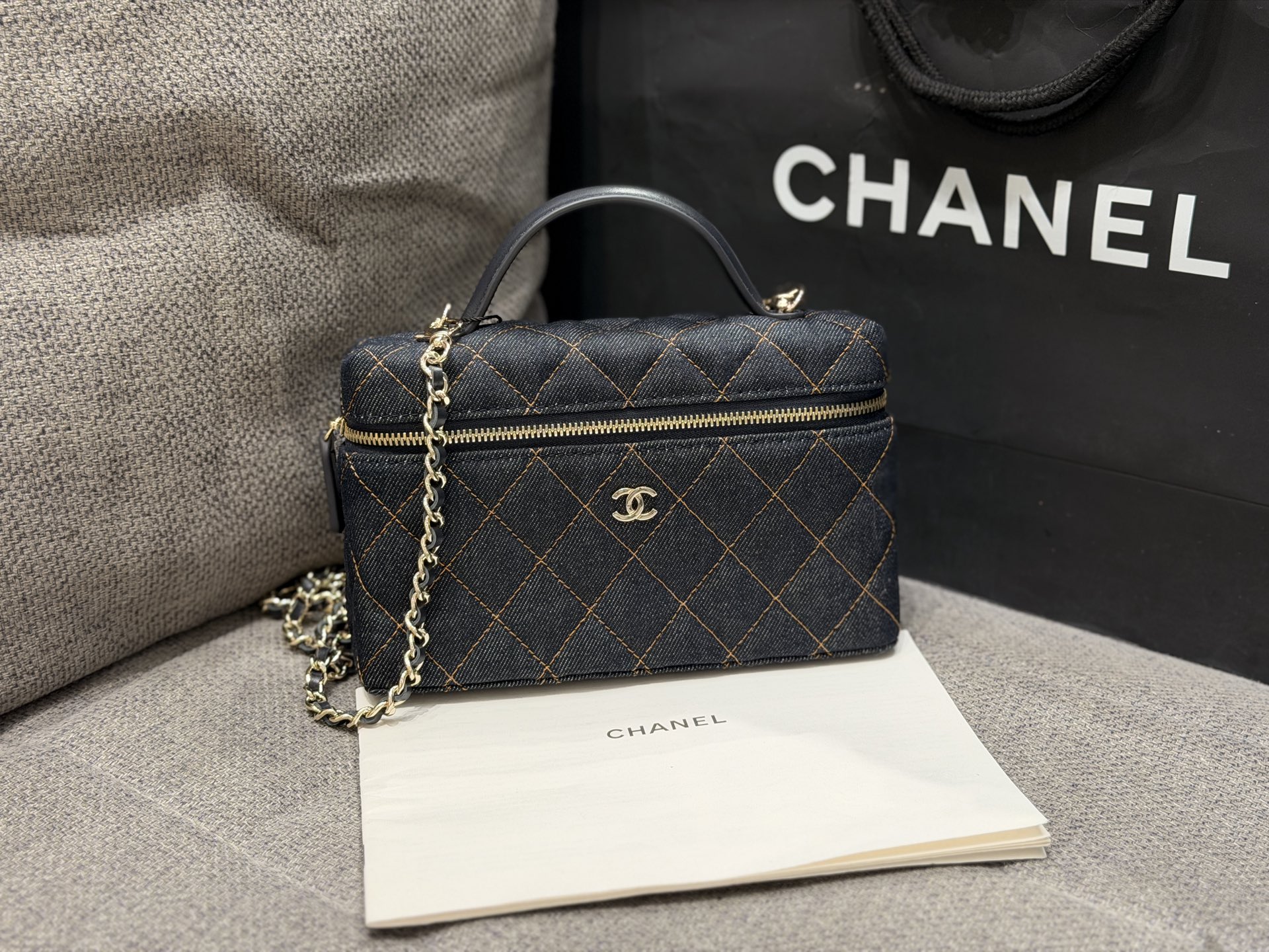 CHANEL Classic Vanity with Chain