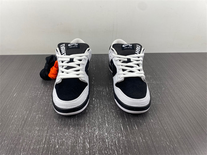 NK SB Dunk Low FD2629-100