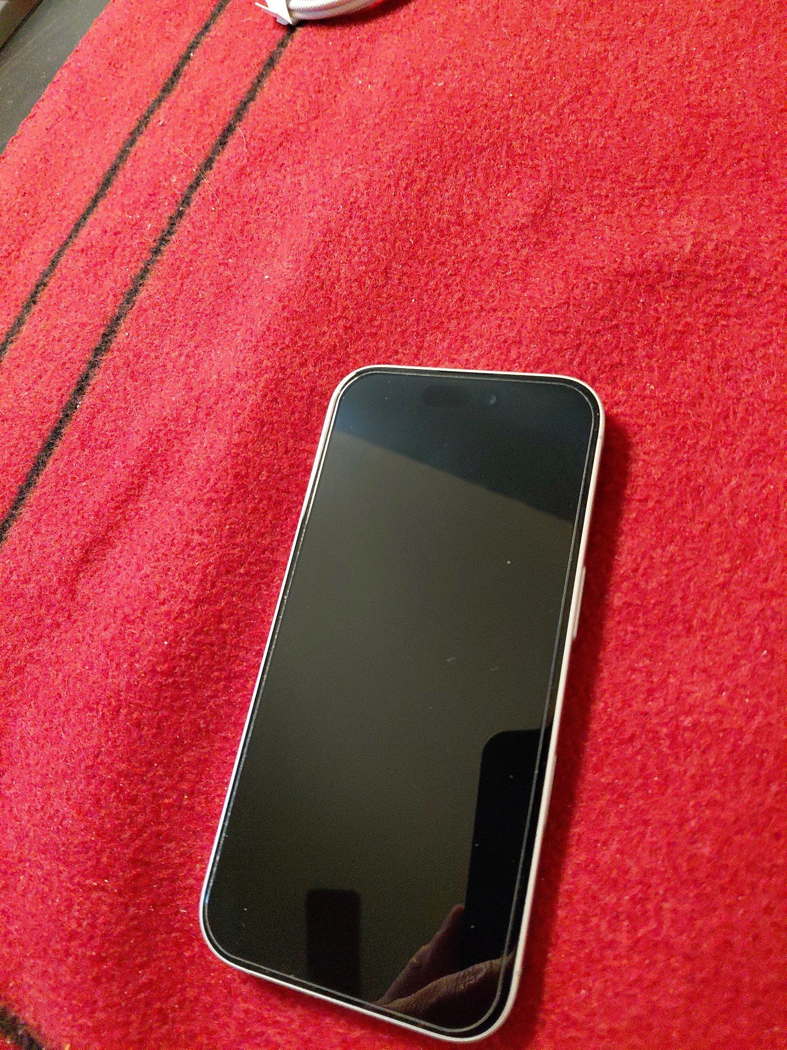iPhone 16