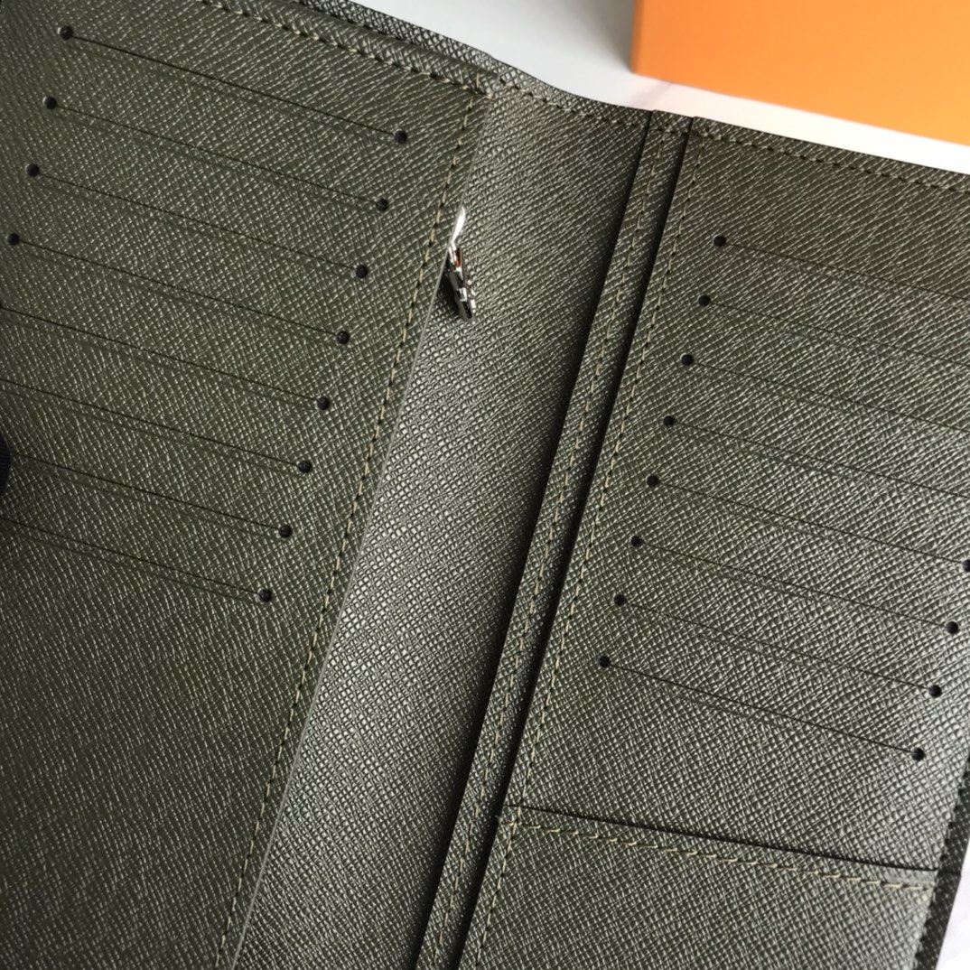 Long wallet 3.9″x7.5″ BB-918000346