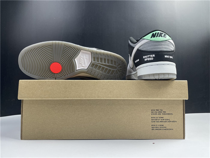 NK SB Dunk Low VX1000 CV1659 001