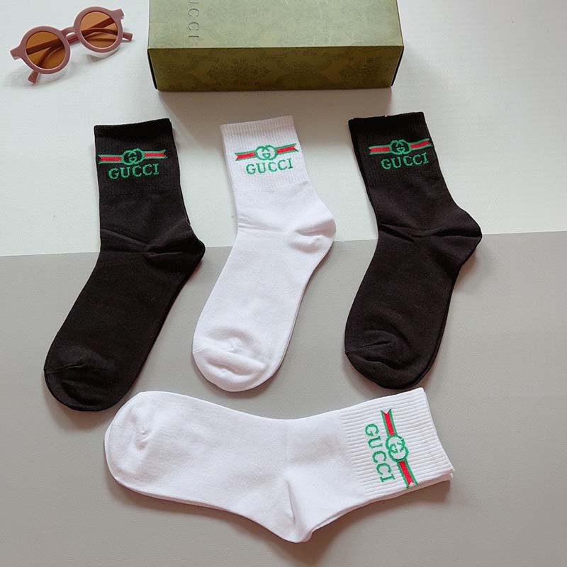 Set of 4 Pairs of Cotton Anti-bacterial Crew Socks WZ-924000165