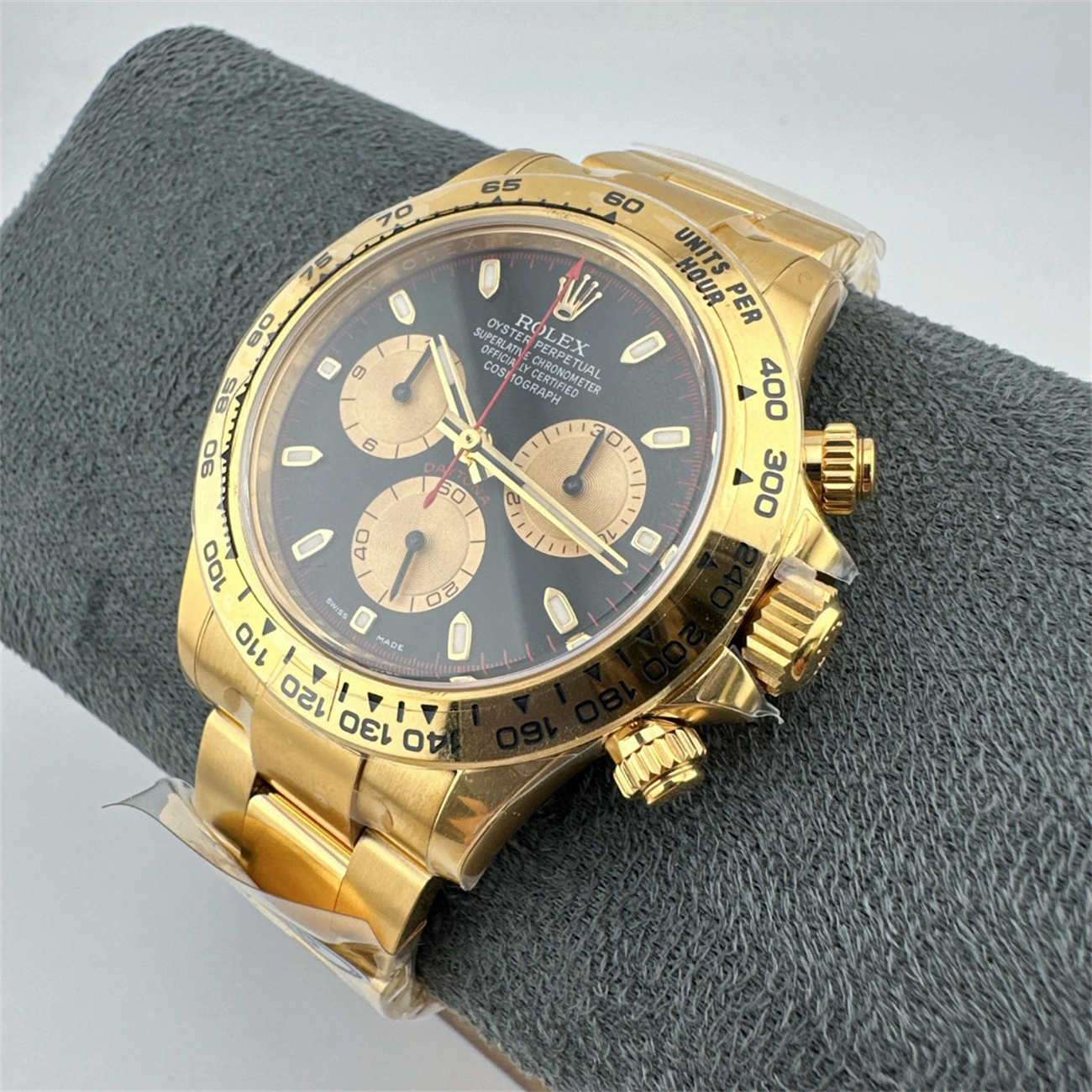 Clean Factory Rolex Daytona 116508 Replica – Yellow Gold Black Dial (Dandong 4130)