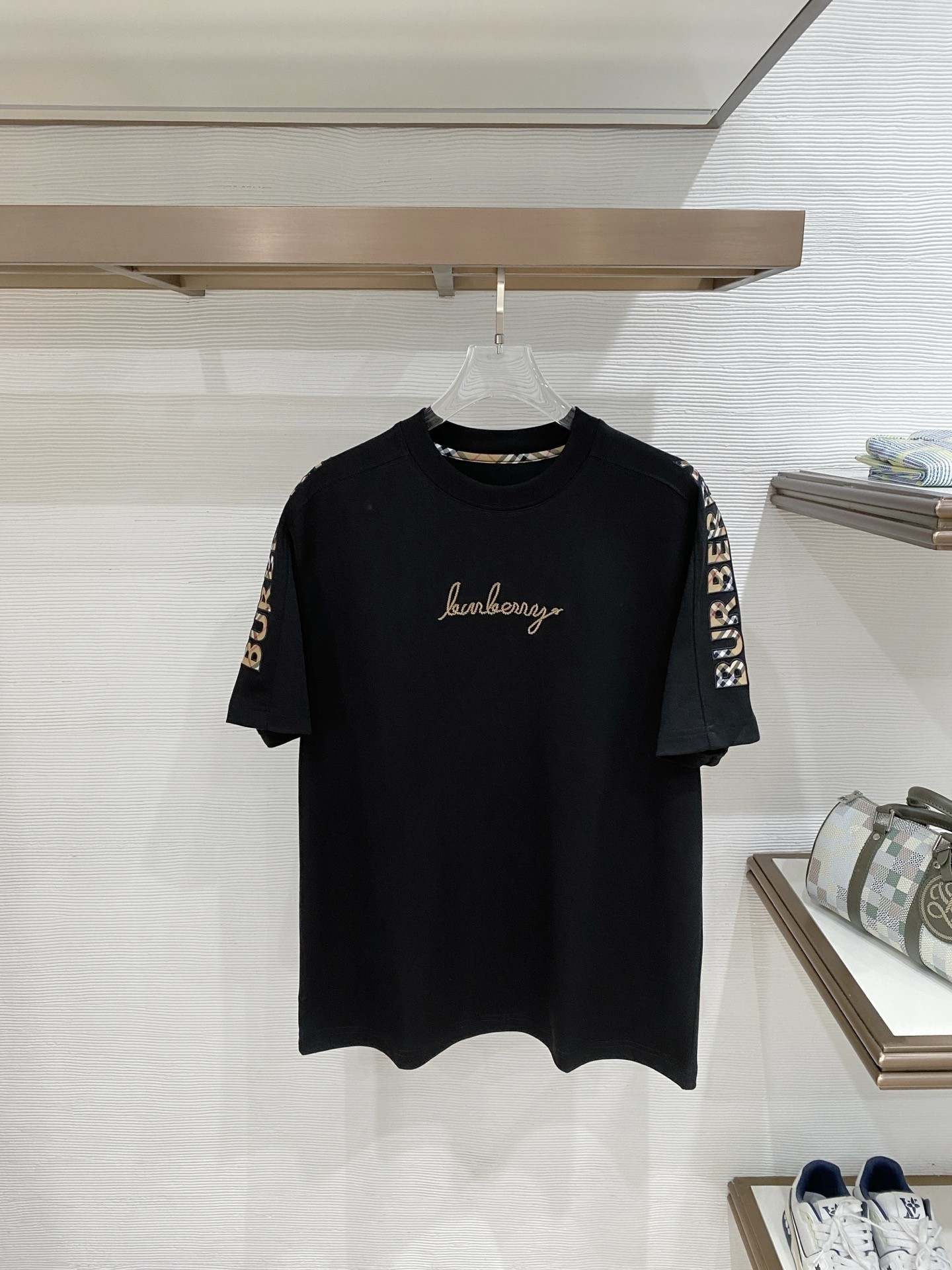B B R T-Shirts