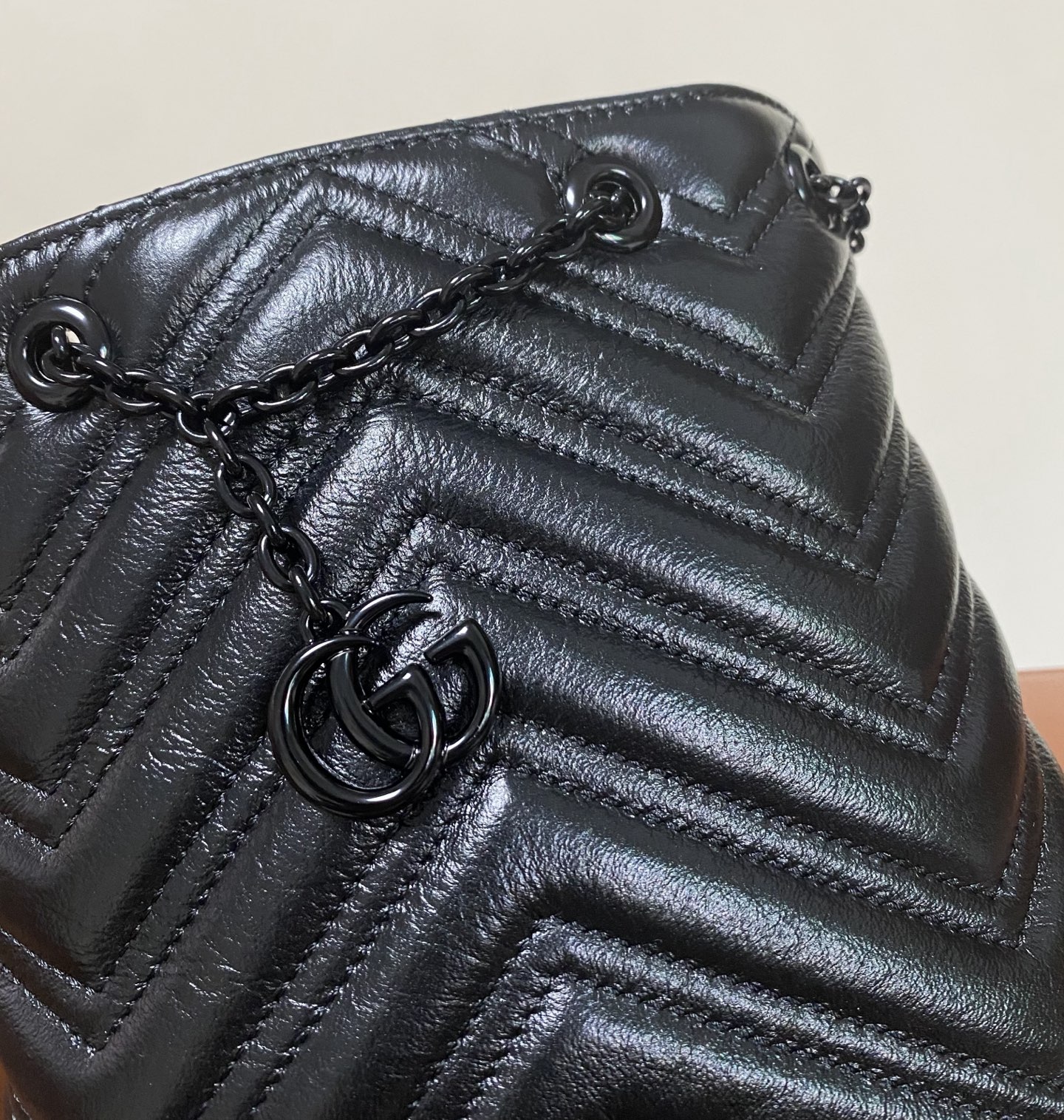 Gucci GG Marmont nano bucket bag