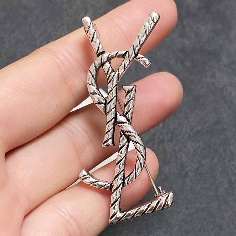 Silver Brooch QTXZ-9110026