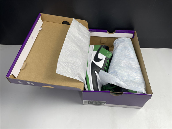 NK SB Dunk Low Classic Green BQ6817-302