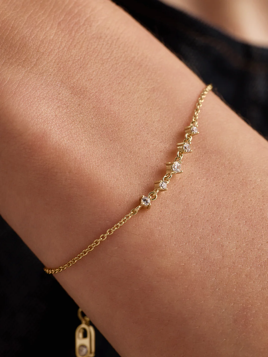 Graduated Crystal Bracelet