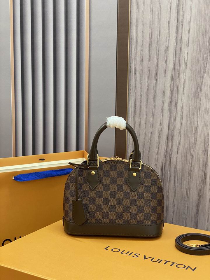 LV Handbag 25x19x11cm