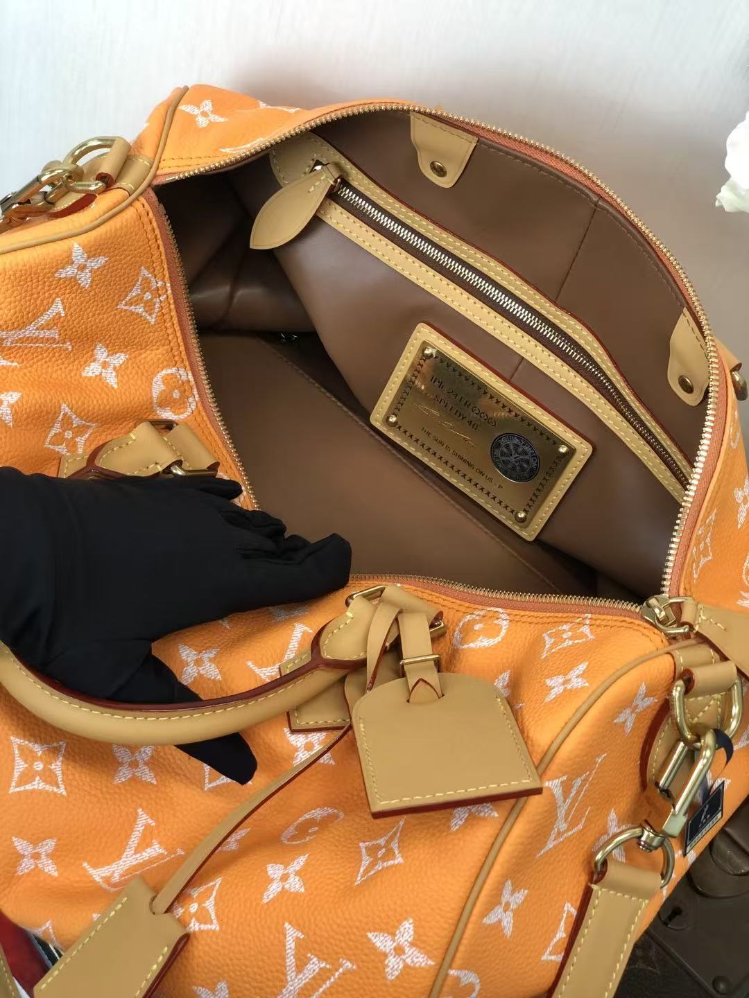 LV M13919 Speedy P9 bandouliere  40*26*23CM