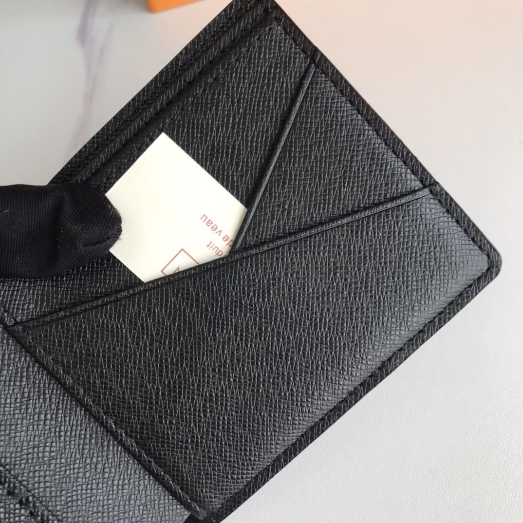 Flowers Wallet 4.7″x3.5″ BB-918000175