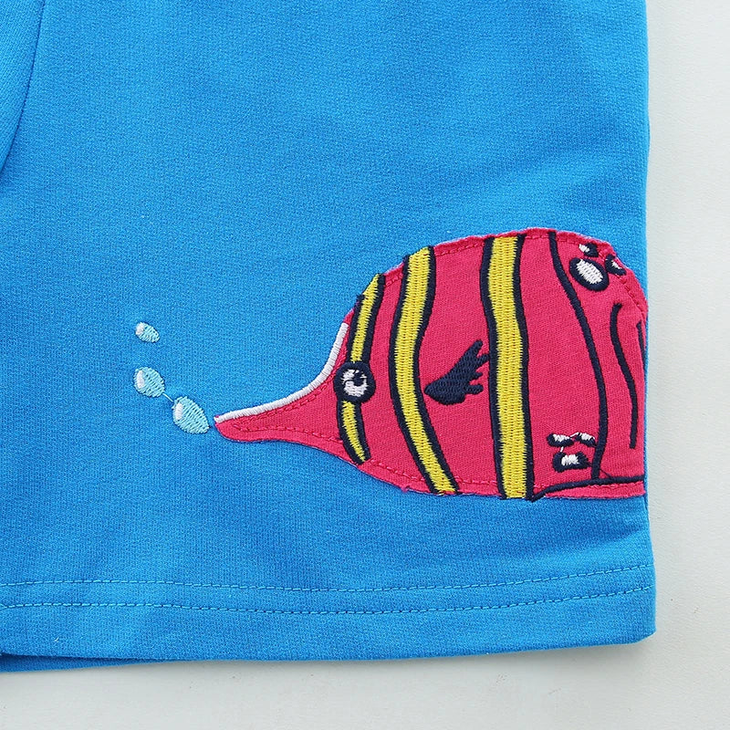 Shorts - Underwater splash