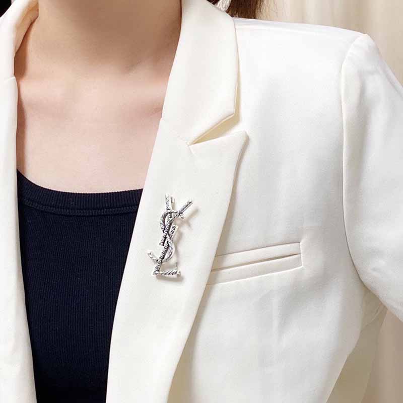 Silver Brooch QTXZ-9110026