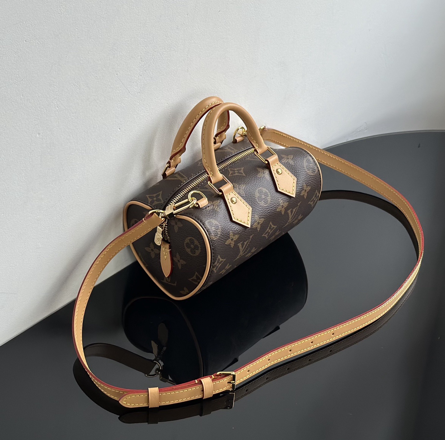 LV Nano Speedy M13226 10.5*11.5*18CM