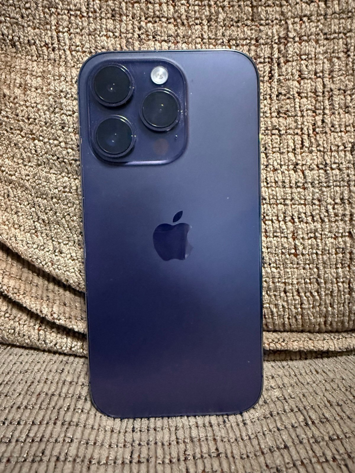 iPhone 14 Pro 5W85