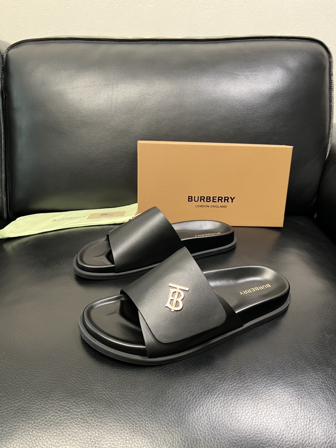 BBR Slipper（Multiple colors）