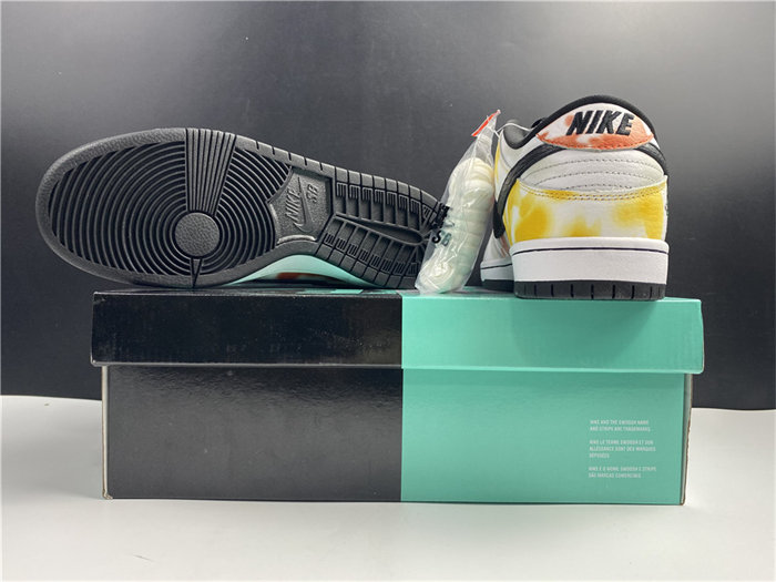 NK SB Dunk Low Raygun Tie-Dye White BQ6832-101