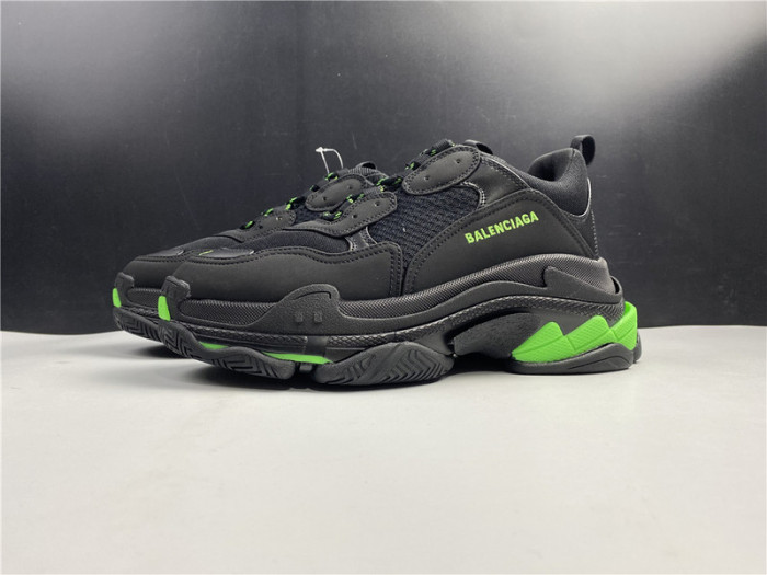 TRIPLES TRAINER SNEAKERS 2000024