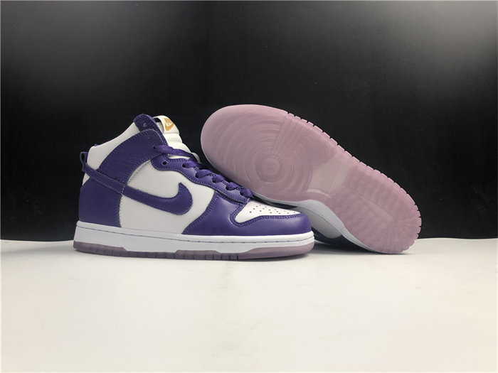 NK Dunk High SP Varsity Purple DC5382-100