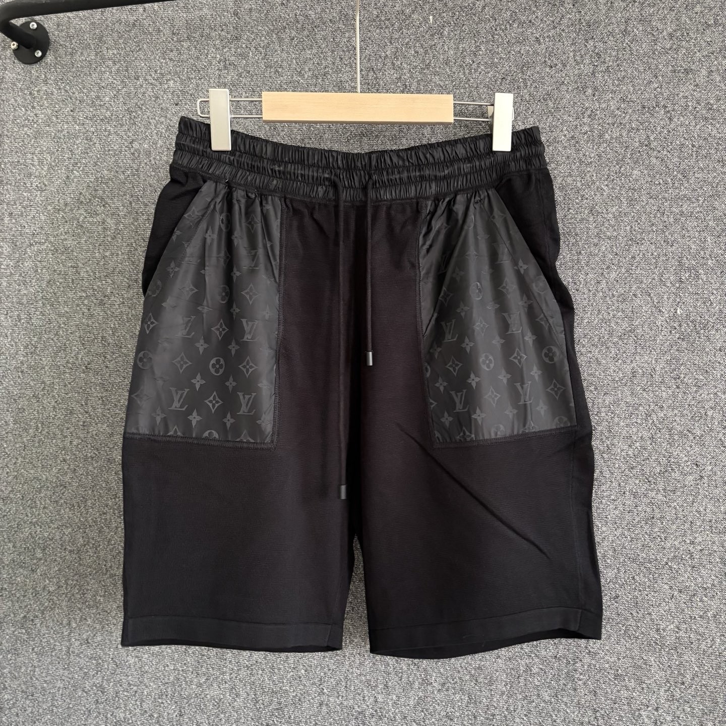 LV Shorts