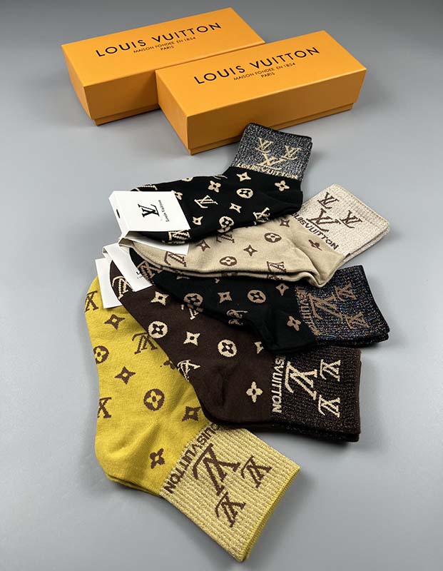 Set of 5 Pairs of Cotton Breathable Crew Socks WZ-924000252