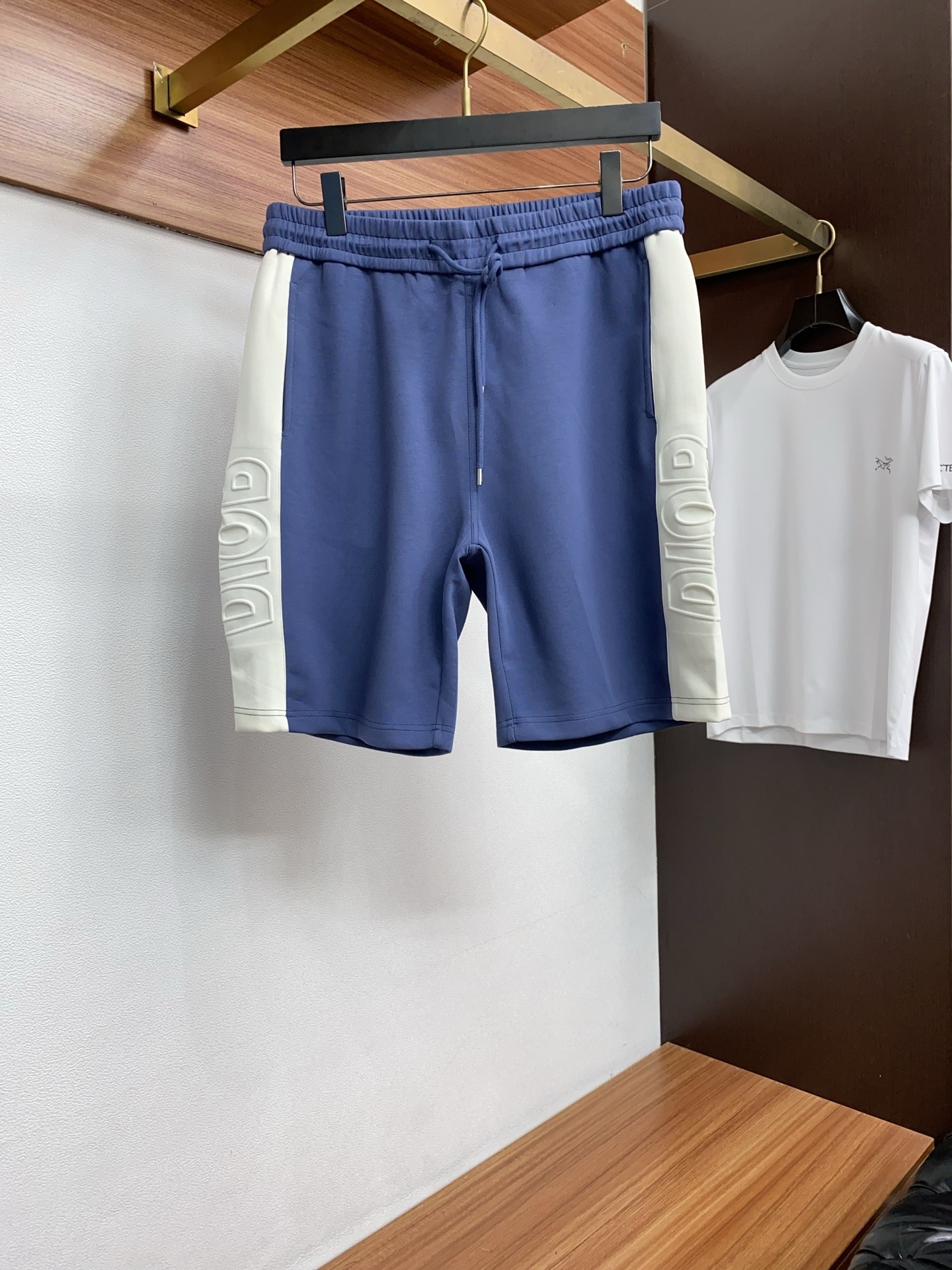 DR Shorts