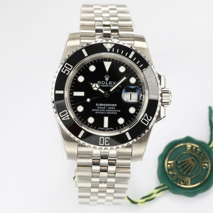 RLX Submariner Series 40 Men's Watch