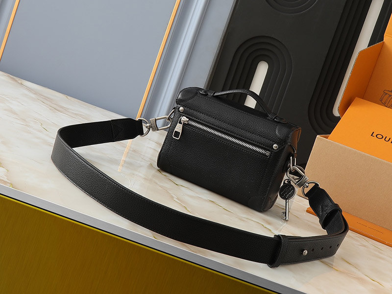 7.5″x5.9″x2.8″ Black Embossed Leather White Lining Hand bag With Adjustable Strap BB-921433