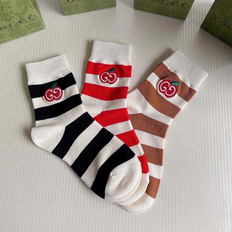 Set of 3 Pairs of Cotton Anti-bacterial Crew Socks WZ-924000161