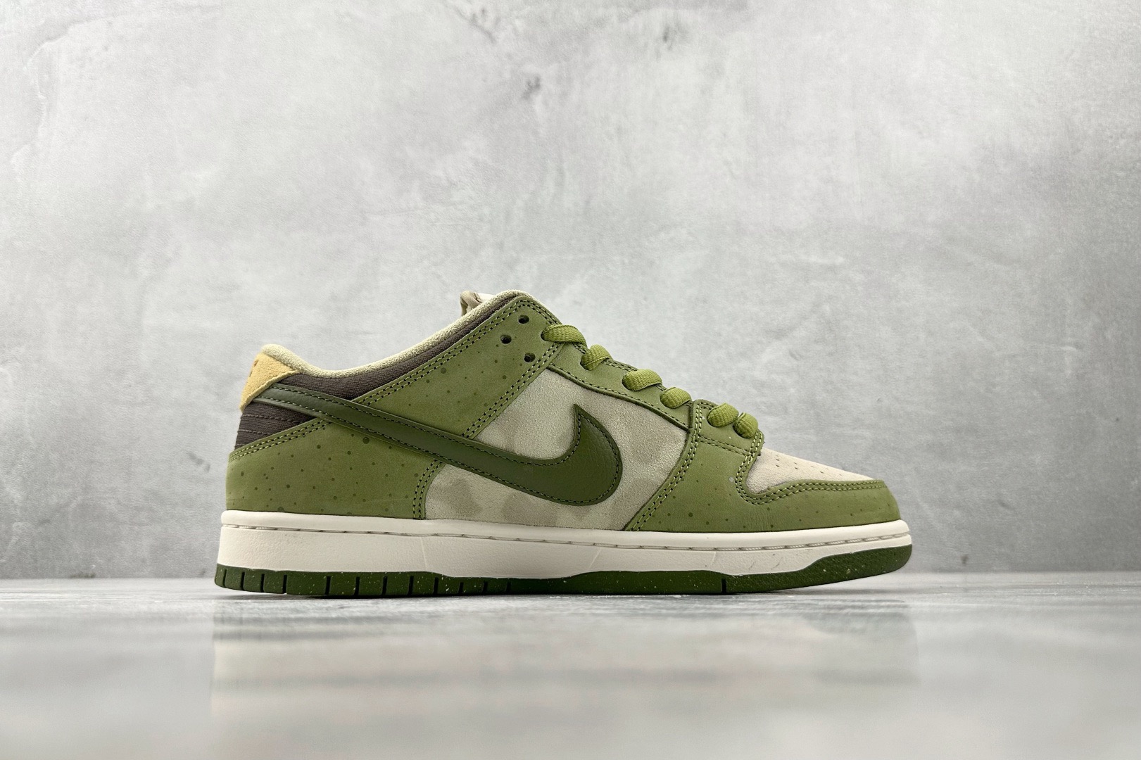 NK Dunk Low x Yuto Horigome Asparagus