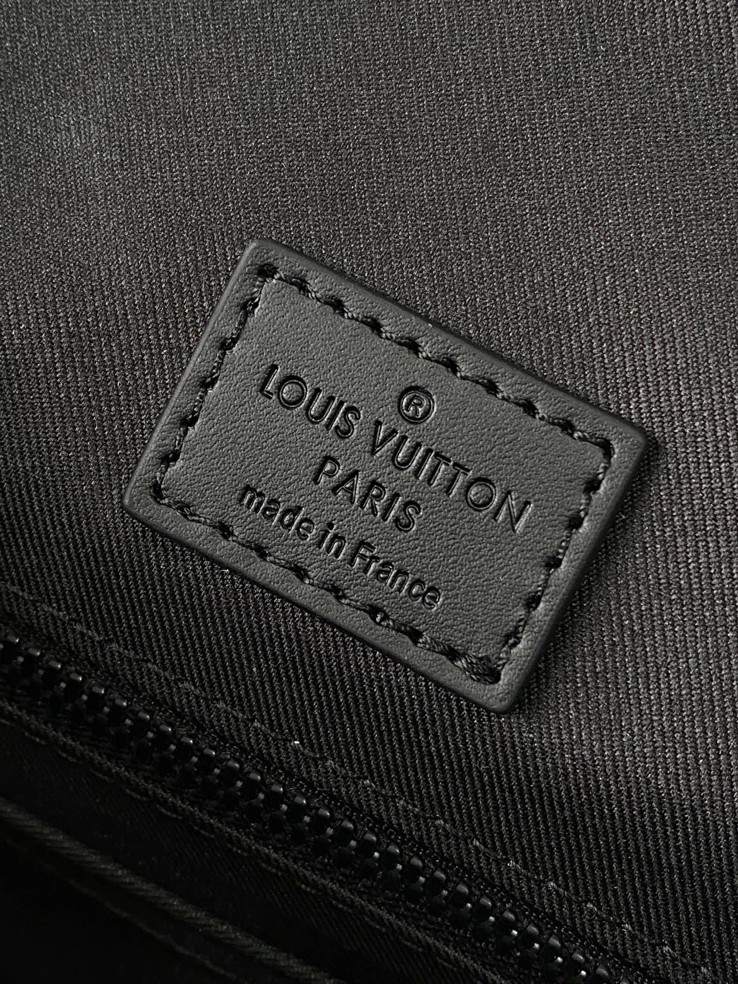 LV M55699 Chrisyopher 41*48*13cm