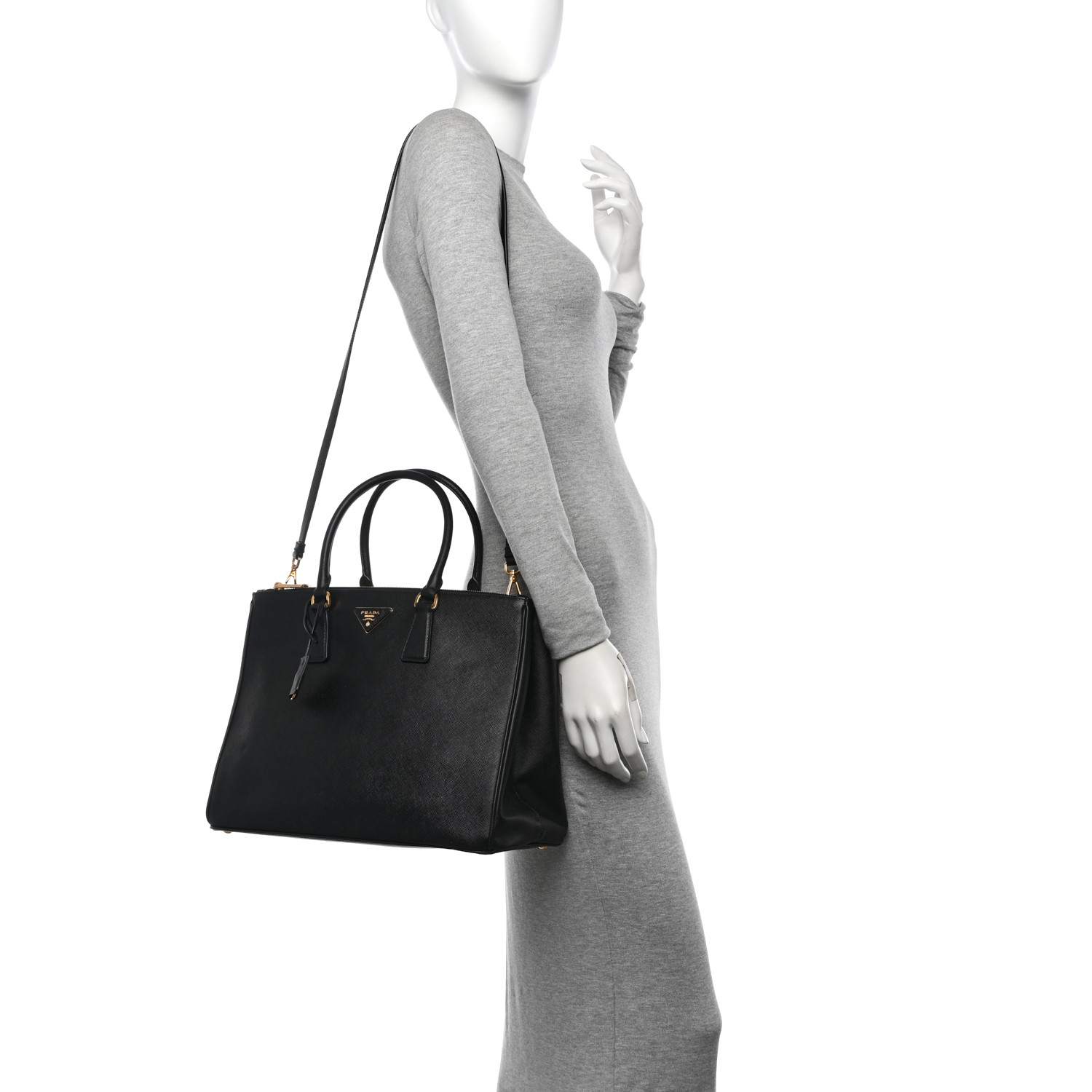 Saffiano Lux Large Galleria Double Zip Tote Black