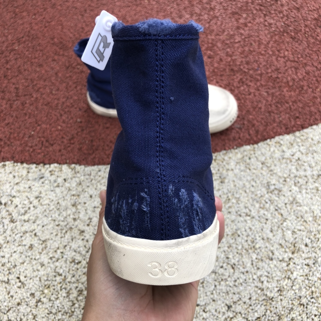 BLCG Pairs Sneaker Navy High Top