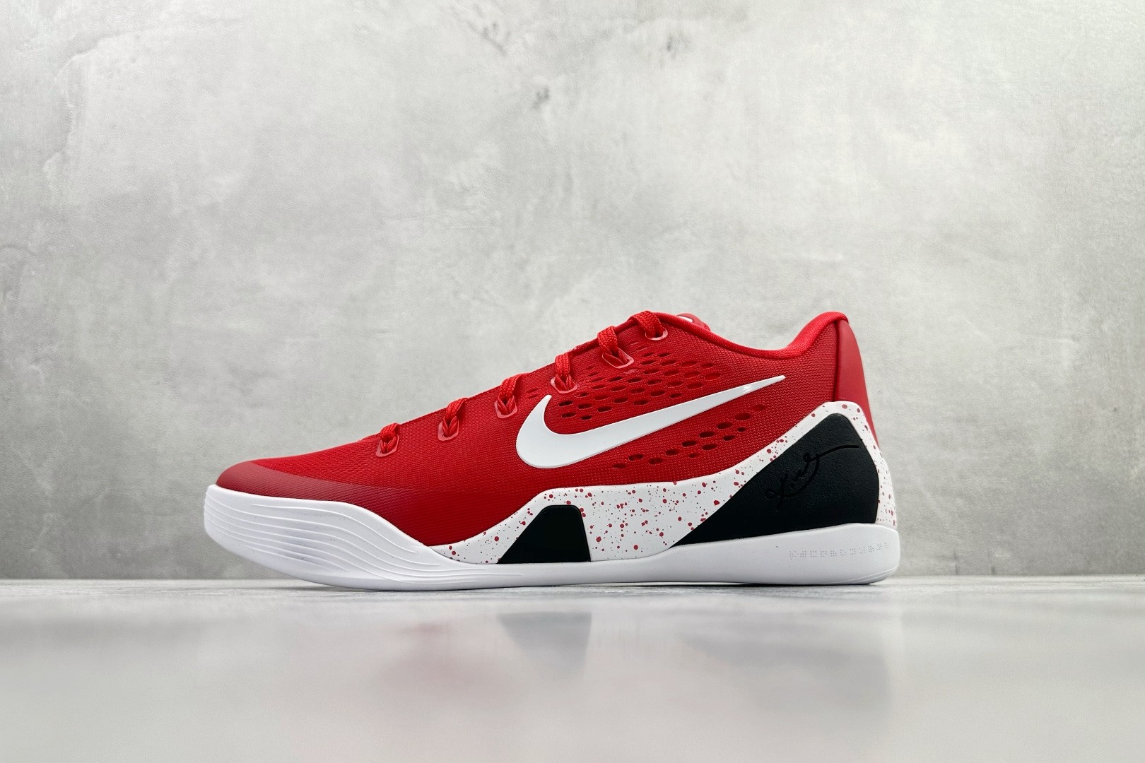 NK Kobe 9 Elite Low Protro TB IH1401 600