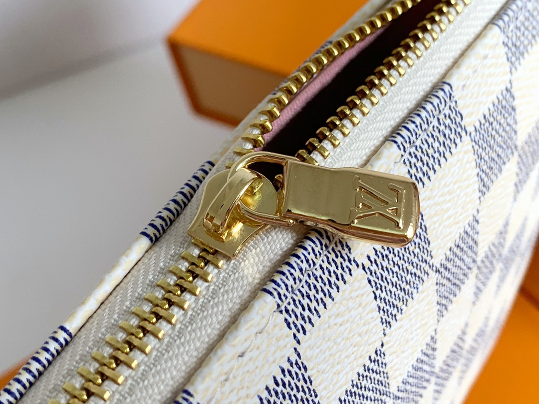 2 colors Clutch bag 8.3″x5.1″x1.2″ BB-918000408
