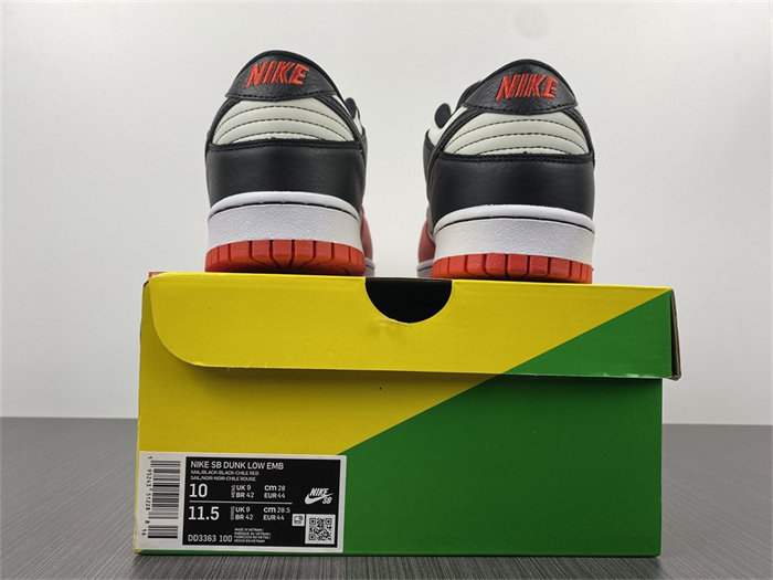 NK Dunk Low EMB NBA 75th Anniversary Chicago DD3363-100